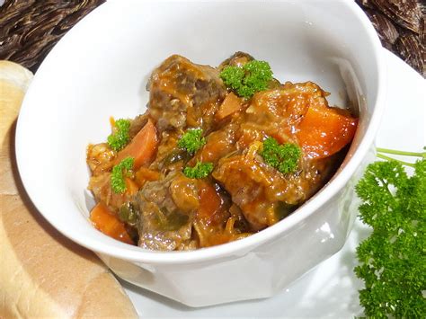 Dušená hovězí kýta